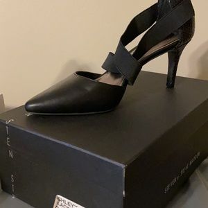 Women’s shoes